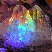 Picture for song 'QUARTZ' by artist 'Alexis VAN EECKHOUT'