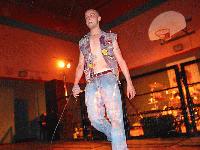 Picture for song 'everyone thinks your an idiot' by artist 'Alcoholic White Trash'