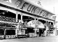 Picture for song 'Anderson's Fun House (Room 3)' by artist 'Amphibifudd'