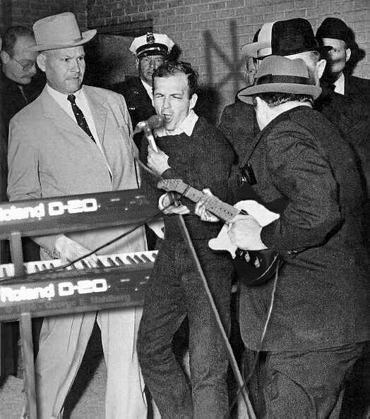 Picture for song 'Lonely In A Crowd Redux' by artist 'Bill Cannon'