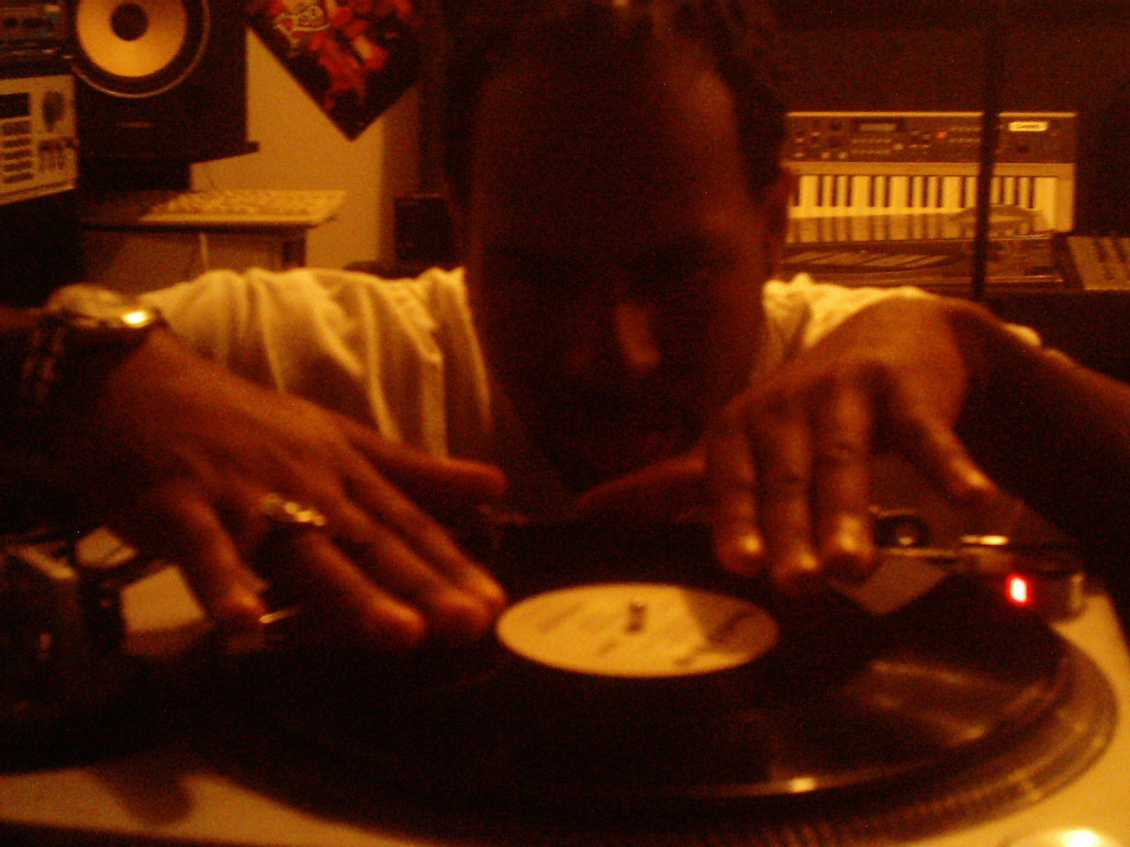 Picture for song 'MY FLOW' by artist 'CLIFFHANGERS RECORDS'