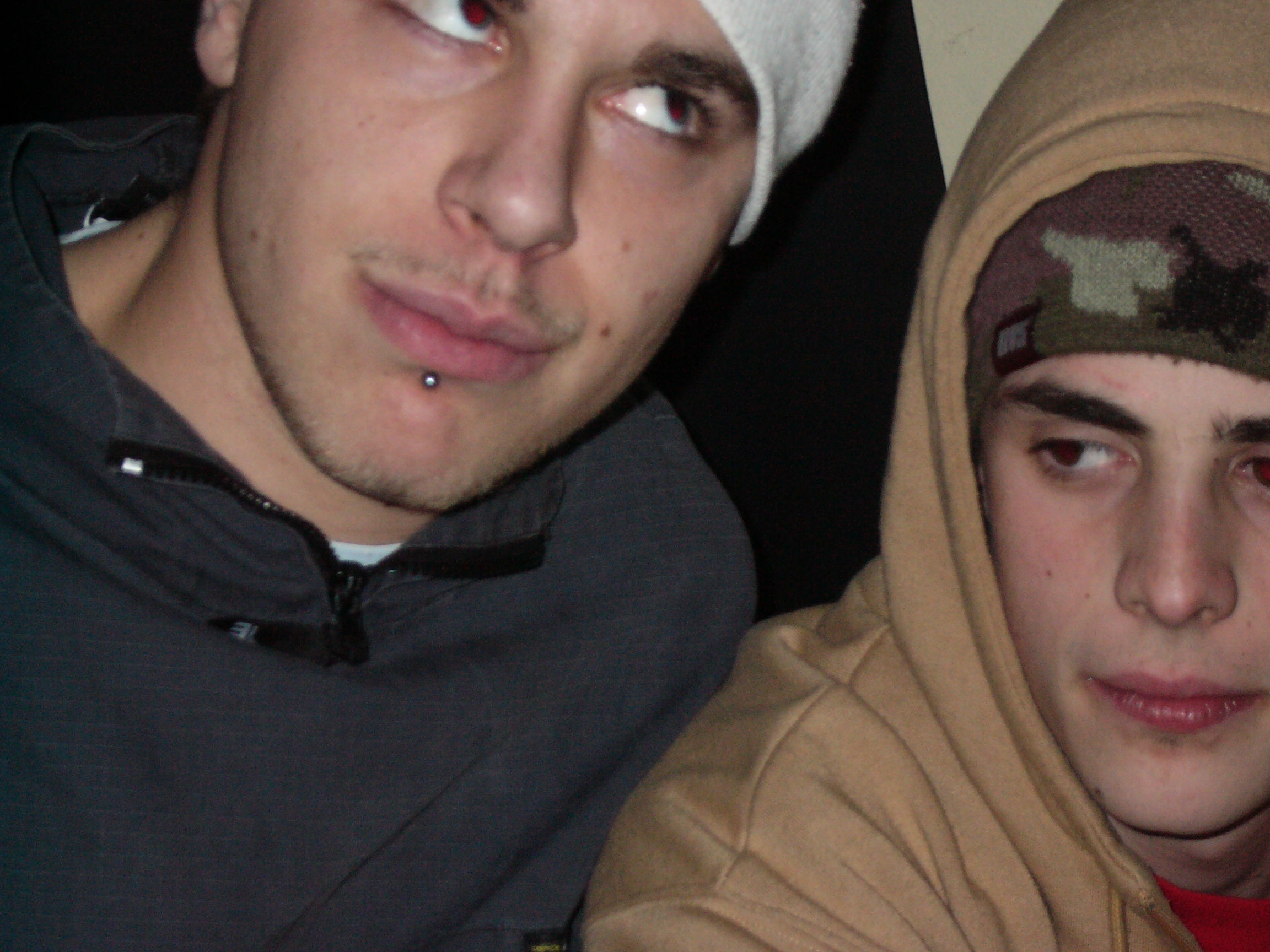 Picture for song 'Depth Ft. Saratonin & Junkie Juggler - Vibrant' by artist 'Deeper Than Bottomless'