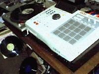 Picture for song 'Neworm(Directly gangsta's mix)-e.d.e track' by artist 'dje.d.e'