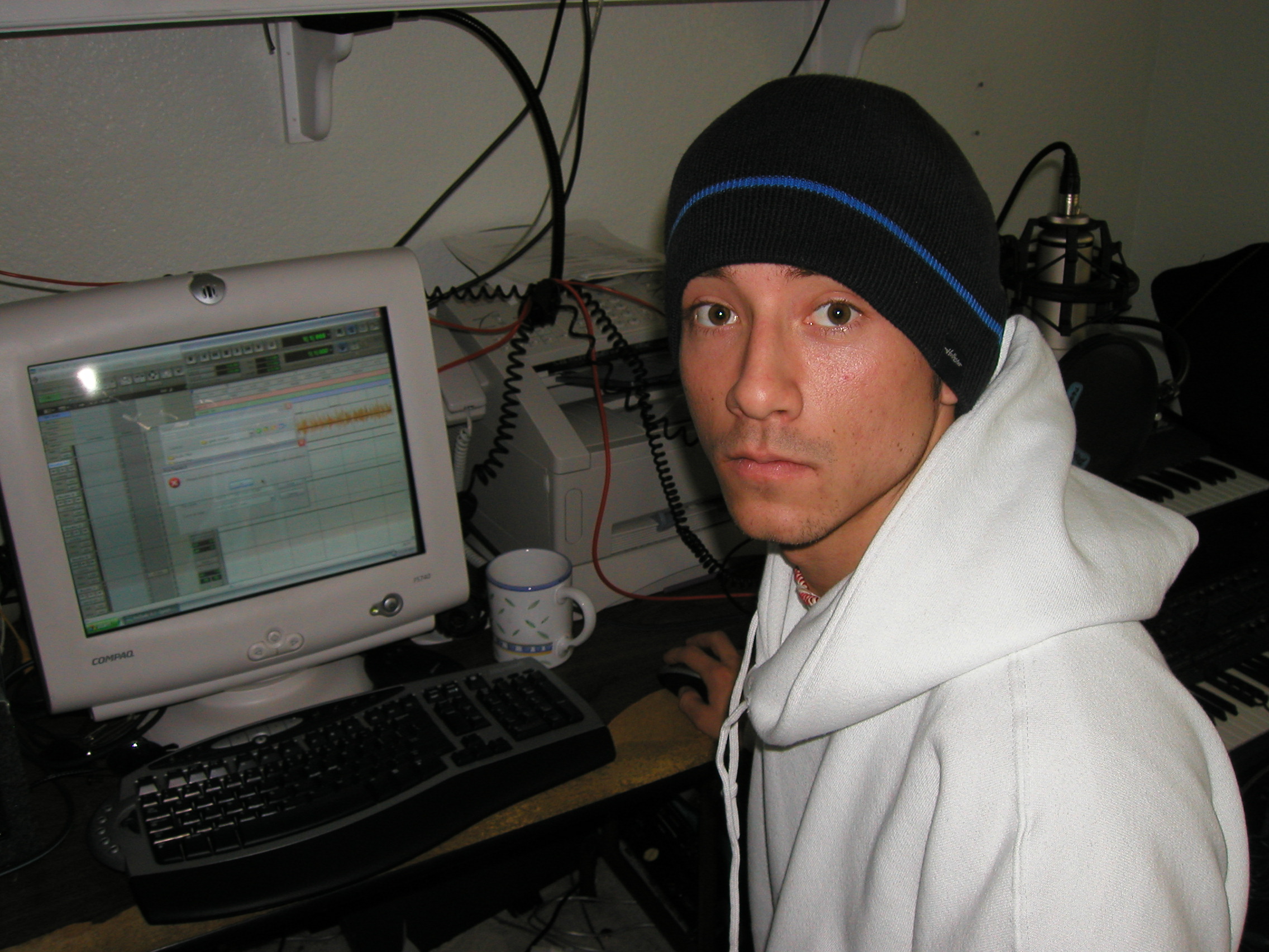 Picture for song '4 Effect and Prodigal - Back By Tonight' by artist 'Dj Prodigal (ADR)'