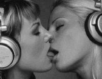 Picture for song 'slow-burner' by artist 'Drumk'