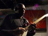 Picture for song 'I Wanna Talk To You' by artist 'Earnest Guitar Roy'