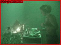 Picture for song 'Dentro Mi Mente' by artist 'ele'