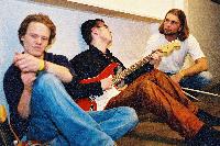 Picture for song 'She'd Sing' by artist 'Frayed'