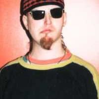 Picture for song 'Vedä paska huuleen' by artist 'Hurjat Hipit III'