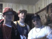 Picture for song 'Phu Q' by artist 'LeGeNDaRY STaTuS'
