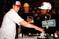 Picture for song 'Shuffle' by artist 'Mama Smurf'