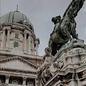 Picture for song 'LEGEND STATUS' by artist 'Nick Vanelli'