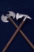 Picture for song 'Hollow' by artist 'payTYT'