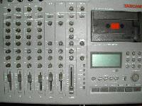 Picture for song 'POLKA DE HANNA' by artist 'QUITE FRANKLY'