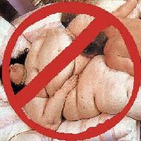 Picture for song 'Vs. SoMe FaT n*** CoMiN at Me' by artist 'StaRzZ StReLLo'