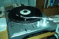 Picture for song 'Now or Never' by artist 'Static Beats'