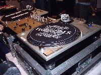 Picture for song 'RANSUME' by artist 'SWISH Crew'