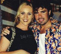 Picture for song 'Hello Goodbye/Nashville recording version' by artist 'The Wallbangers'