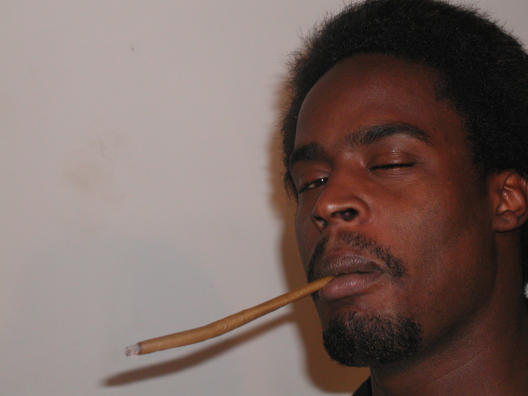 Picture for song 'aint s#!t' by artist 'T macn'