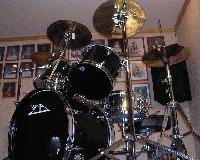 Picture for song 'Me Drumming (August 2004)' by artist 'Tom Drum'