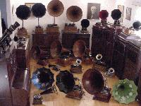 Picture for song 'Klassicle Phutchour' by artist 'United States of Mind'