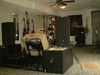 Picture for song 'Kent Brewer - Bank On Hold' by artist 'Woodridge Studio'