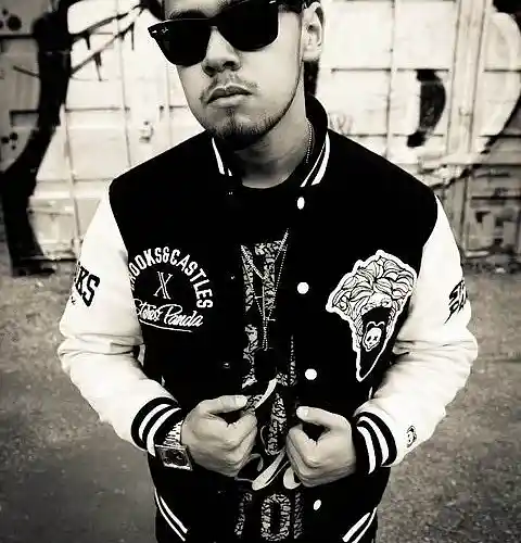 Picture for song 'Usok ng Maynila Feat Mike Kosa (187 Mobstaz)' by artist 'Yellow Kid'