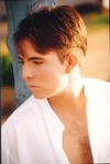 Picture for song 'UN ANGEL' by artist 'alexander gligo'