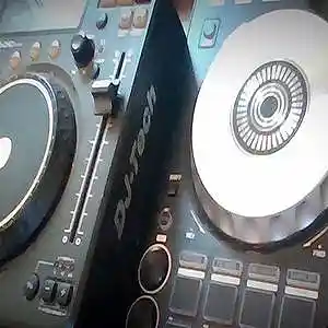 Picture for song '704 FIRE' by artist 'REAL GETTA BEATZ STREET'