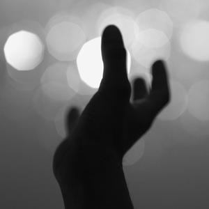 Picture for song 'Far Away' by artist 'Thomas von Zig'