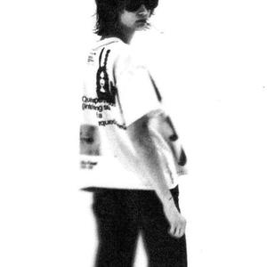 Picture for song 'BUBBLE' by artist 'DAN MVSON'