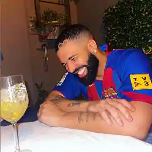 Picture for song '"Loverboy" - Drake type beat' by artist 'prodbyJuani'