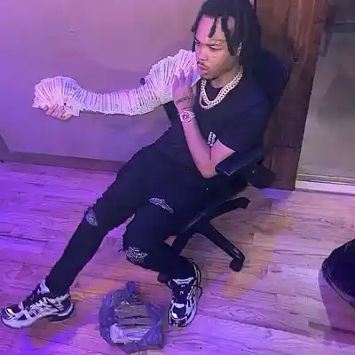 Picture for song '"GLORY" Bloodhound Lil Jeff Type Beat' by artist 'prod.umbrellaa'