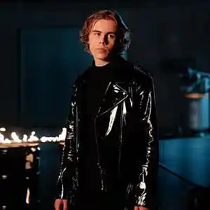 Picture for song 'FEELING (mgk x Trippie Redd x The Kid LAROI)' by artist 'IOX'