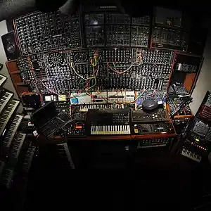 Picture for song 'crazy synth' by artist 'Masigla Tunes'