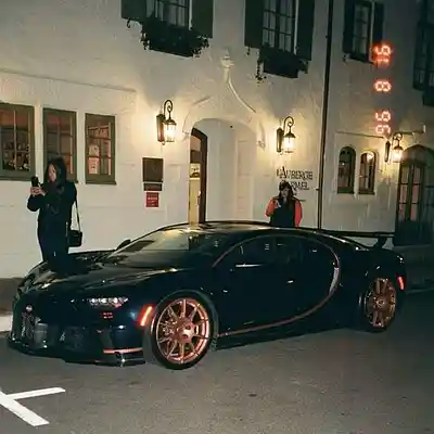 Picture for song 'Drake x Roddy Ricch - Paper Chase' by artist 'Shanti Mood Beats'