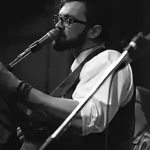 Picture for song 'Mama never knew we were poor' by artist 'Hamigos'