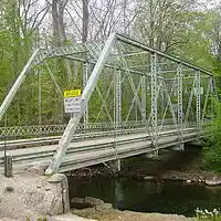 Picture for song 'Stepping Stones' by artist 'Songwriter Tom'