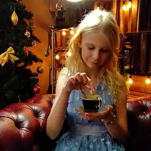 Picture for song 'Christmas mood' by artist 'UniPolinka'
