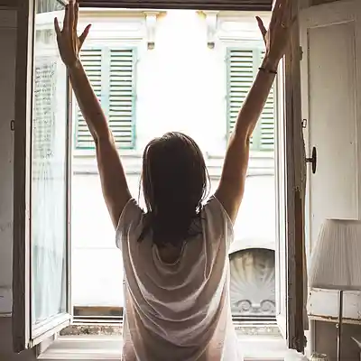 Picture for song 'Rise And Shine' by artist 'Oleg Mazur'