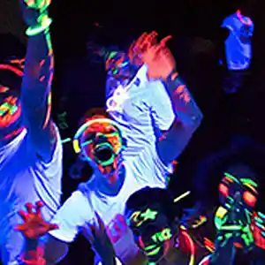 Picture for song 'night moves' by artist 'adj'