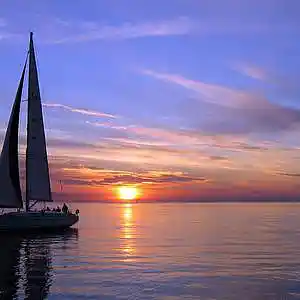 Picture for song '69. Sunrise' by artist 'OfiboMusic.com'