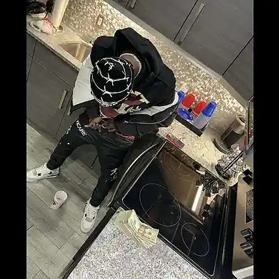 Song picture