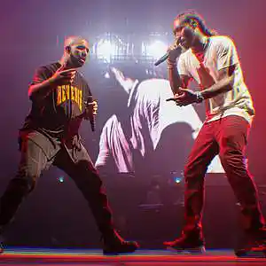 Picture for song 'Future x Drake Type Beat - Glitch' by artist 'Ice Berg'