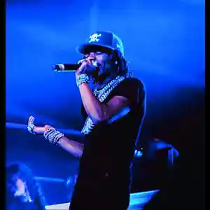 Picture for song 'Repeat (buy 1 get 4 FREE)' by artist 'JHURLY'