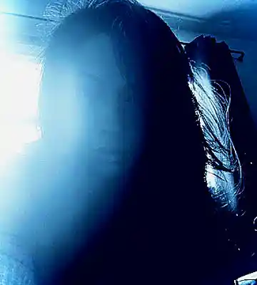 Picture for song 'Bottled Up' by artist 'Prianka'