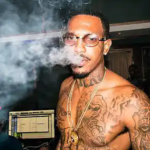 Picture for song 'Drake it tell u make it - Trouble (Type Beat)' by artist 'The Mobb Affiliates'
