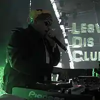 Picture for song 'Leave Dis Club (DJ Mustard Type Beat)' by artist 'illnealchi'