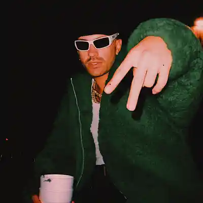 Picture for song 'Feid x Jhayco x Tainy Type Beat "ESCAPE"' by artist 'rostpaynebeats'