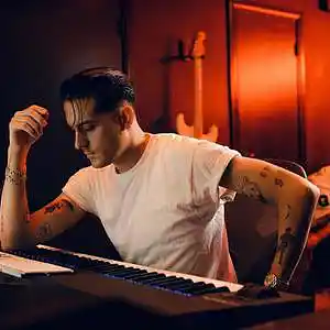 Picture for song 'Empire [BUY 1 GET 2 FREE]' by artist 'bzzk'